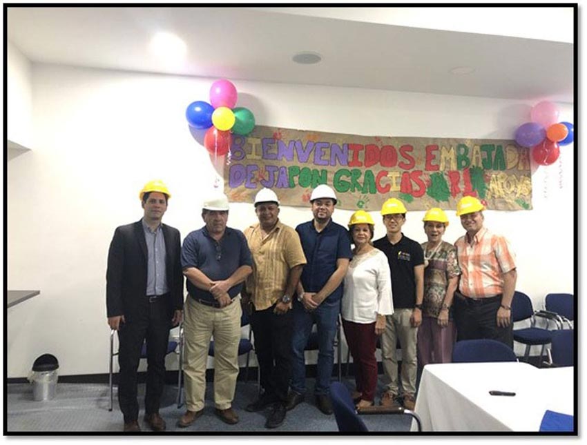 aulas educativas embajada japon tobias emanuel 2019
