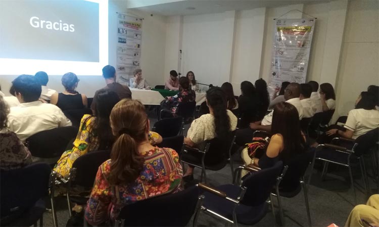tobias emanuel conversatorio escuela para la paz 2019 3