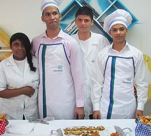 alimentacion-y-salud-tobias-emanuel-discapacidad-cognitiva-cali